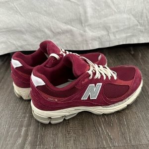 New Balance 2002R sneakers